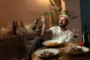 Plin: Giovanni Renê inaugura cantina reloaded em Santa Cecília