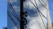 PM desmonta sistema clandestino de câmeras usado por traficantes em Votorantim