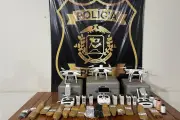 Polícia apreende 28 celulares e 3 drones em 'aeroporto' em MT