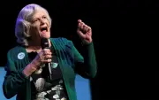 Polícia descarta motivação política no assassinato de ex-ministra Ann Widdecombe