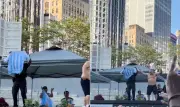 Policiais dançam com torcedores argentinos após vitória na Copa 2026