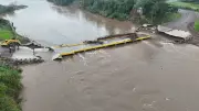 Ponte em Feliz é destruída por chuvas quatro meses após reinauguração