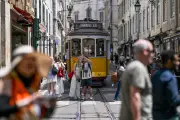 Portugal exige visto prévio para residência de brasileiros