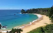 Praias de Noronha ficam sem guarda-vidas para capacitação