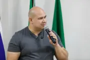 Prefeito de Cuiabá veta campeonato de 'farmar aura' e diz: 'Sou hetero'