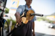 Preço do diesel recua em junho, mas acumula alta de 15% em 12 meses