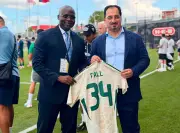 Presidente da Federação de Futebol de Senegal revela que médico da seleção era ginecologista