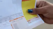 Reajuste na energia elétrica puxa alta de 0,06% do IPCA-15 de julho