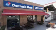 Receita da Domino's Pizza cresce, mas vendas nas mesmas lojas continuam pressionadas