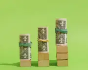Reinvestir dividendos de FIIs pode triplicar retorno em 10 anos