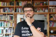 Renan Quinalha: literatura LGBT como ferramenta de autoconhecimento