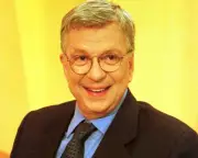 Renato Machado, referência do telejornalismo brasileiro, morre aos 83 anos
