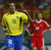 Rivaldo exalta Messi e Argentina após virada épica sobre Egito na Copa