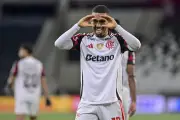 Samuel Lino se reinventa como novo 'camisa 10' do Flamengo sob Jardim