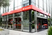 Santander admite que debate sobre rede de agências está longe do fim