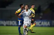 Santos goleia UCV na Venezuela e encaminha vaga na Sul-Americana