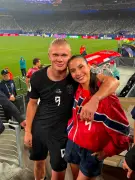 Seleção de 'selesposas': jogadores casados com ex-atletas do futebol