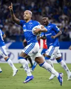 Sem trio de R$ 250 milhões, Cruzeiro busca soluções contra Botafogo