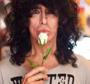 Serguei: o roqueiro carioca que viveu o trinômio sexo, drogas e rock'n'roll