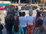 Servidores da educação municipal protestam por recomposição salarial no Acre