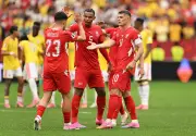 Suíça elimina Colômbia nos pênaltis e vai às quartas enfrentar Argentina