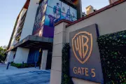 Suspensão da compra da Warner pela Paramount é prorrogada até agosto
