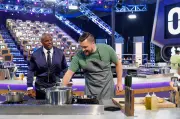 Terry Crews diz que comida é 'linguagem do amor' em novo reality