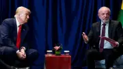 The Guardian: Trump usa tarifas contra Brasil para atacar soberania do país
