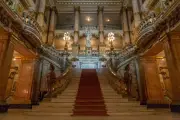 Theatro Municipal do Rio celebra 117 anos com festa gratuita