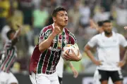 Thiago Silva reestreia contra Grêmio, clube que marcou primeiro gol no retorno ao Flu