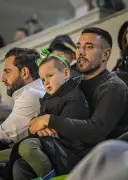 Torcedora do Juventude realiza sonho após quimioterapia com Alan Ruschel