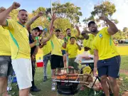 Torcida de Campinas se reúne na Praça Arautos da Paz para Brasil x Noruega