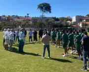 Torcida do Guarani cobra elenco e diretoria após sequência sem vitórias na Série C