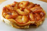 Torta de Maçã Invertida: Receita de Dilvanete Miranda da Silva