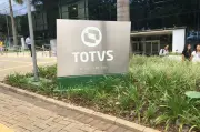 Totvs é aposta do Itaú BBA em meio à volatilidade do setor de IA