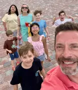 Tragédia em Michigan: Pai Mata Esposa e Seis Filhos a Tiros Antes de Incendiar Casa