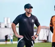 Treze perde todos os pênaltis, é eliminado na Série D, mas renova com Adriano Souza