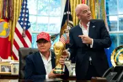 Trump liga para Infantino e Fifa revoga suspensão de Balogun