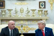 Trump orienta governo a permitir voos diretos dos EUA para o Líbano