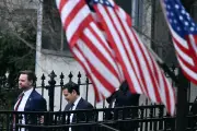 Trumpismo pós-Trump: Vance e Rubio disputam liderança com fé católica