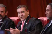 TSE convoca big techs para acordo contra fake news nas eleições