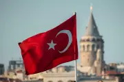 Turquia mantém taxa de juros em 37% ao ano, cita riscos geopolíticos