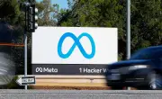 UE ameaça Meta com multa se não mudar design viciante de Facebook e Instagram
