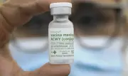 Vacinação contra meningite no DF protege quase 90% das crianças