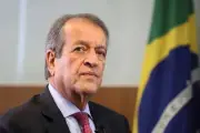 Valdemar Costa Neto critica Michelle e Flávio Bolsonaro por caso Master