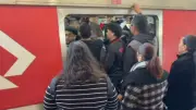 Vandalismo na Linha 12-Safira da CPTM causa lentidão e superlotação