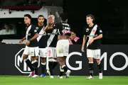 Vasco vence Independiente Medellín e Thiago Mendes é o destaque; confira as notas