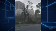 Ventania no Rio de Janeiro deixa dois mortos e causa estragos generalizados
