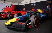 Verstappen critica uso de karts de Lego: 'Parecemos crianças e palhaços'