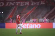 Victor Gabriel suspenso até recuperação de Gabriel Pec após fratura
